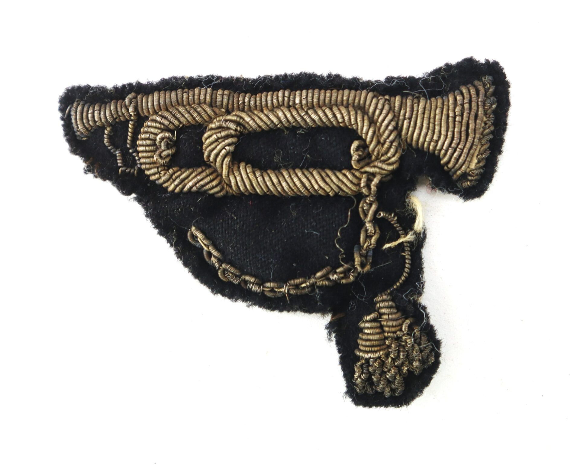 A vintage Officer’s “Rifleman” Insignia fabric patch features metallic thread embroidery of a bugle on a black background.